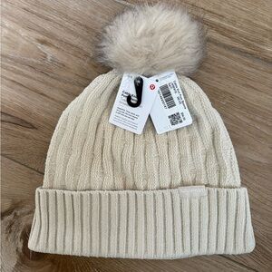 Lululemon Athletica Cream Knit Beanie with Pom